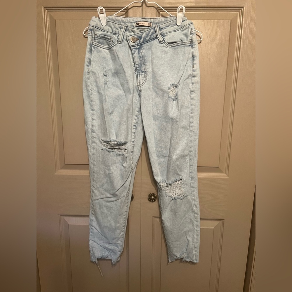 SO Blue Ankle Cropped Jeans Distressed